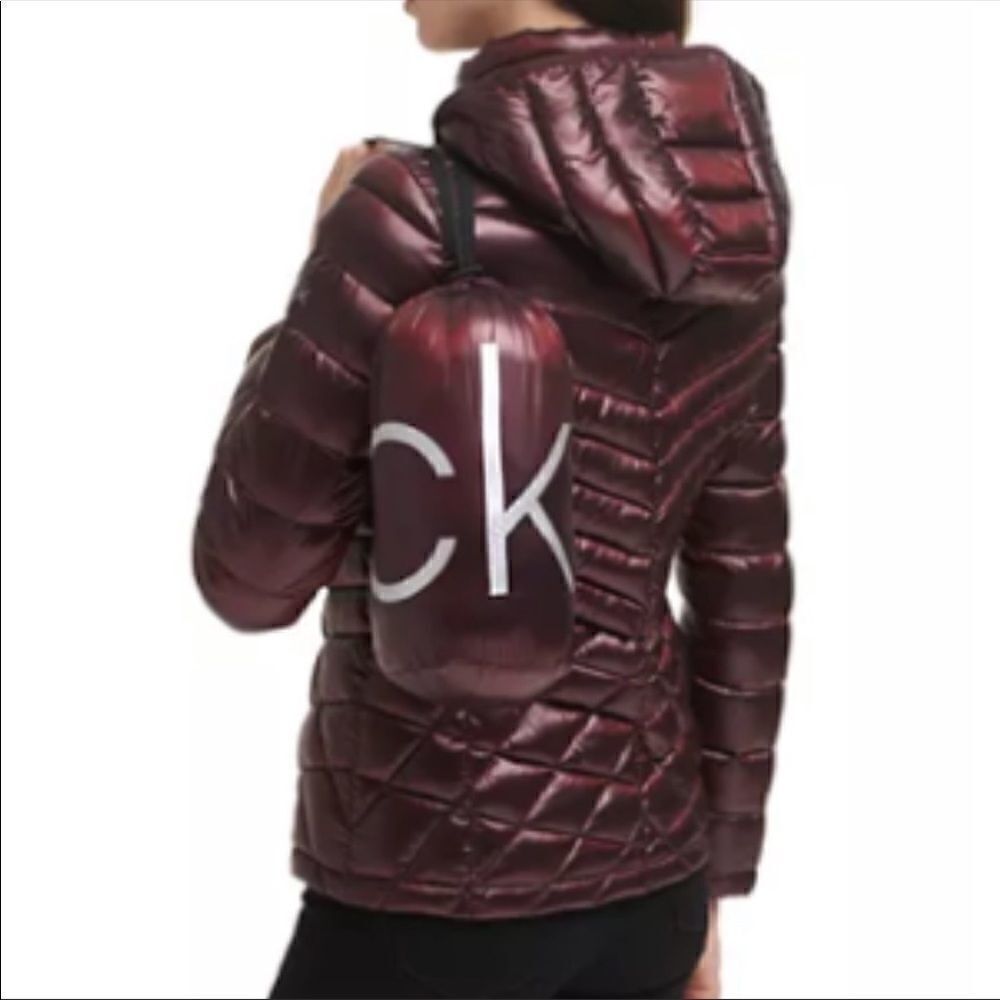 CALVIN KLEIN Hooded Packable Premium Down Puffer Coat Eggplant Wine XS - Picture 2 of 15